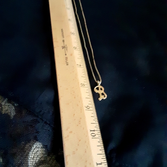 16 inch 14k gold necklace with charm - Picture 3 of 8